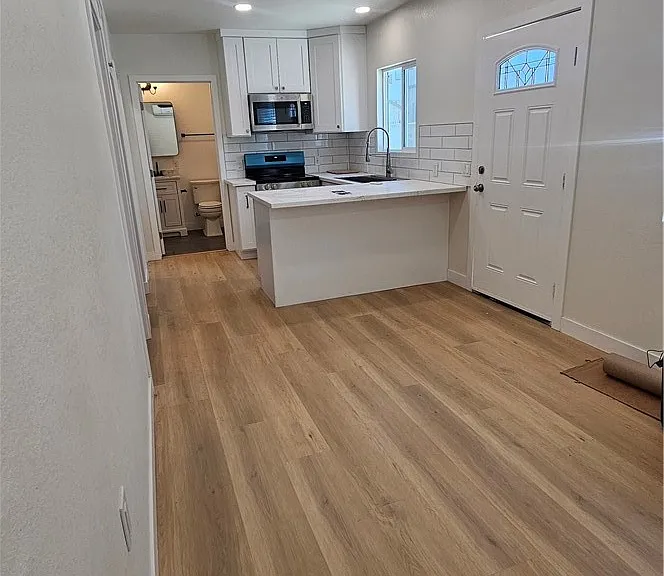 610 E D St — Photo 6