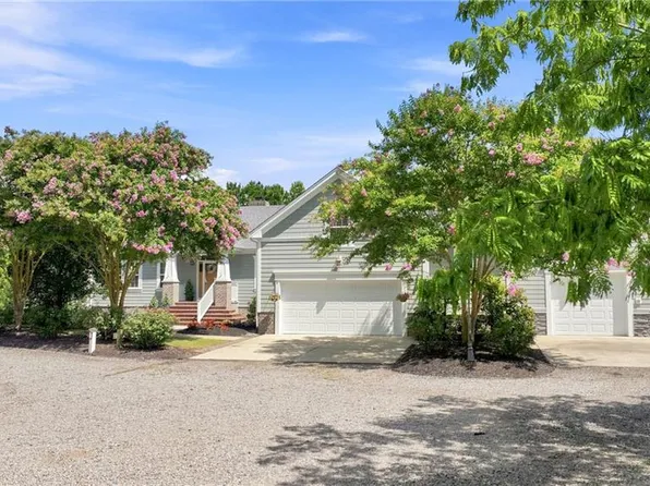 207 Muddy Rd, South Mills, NC 27976