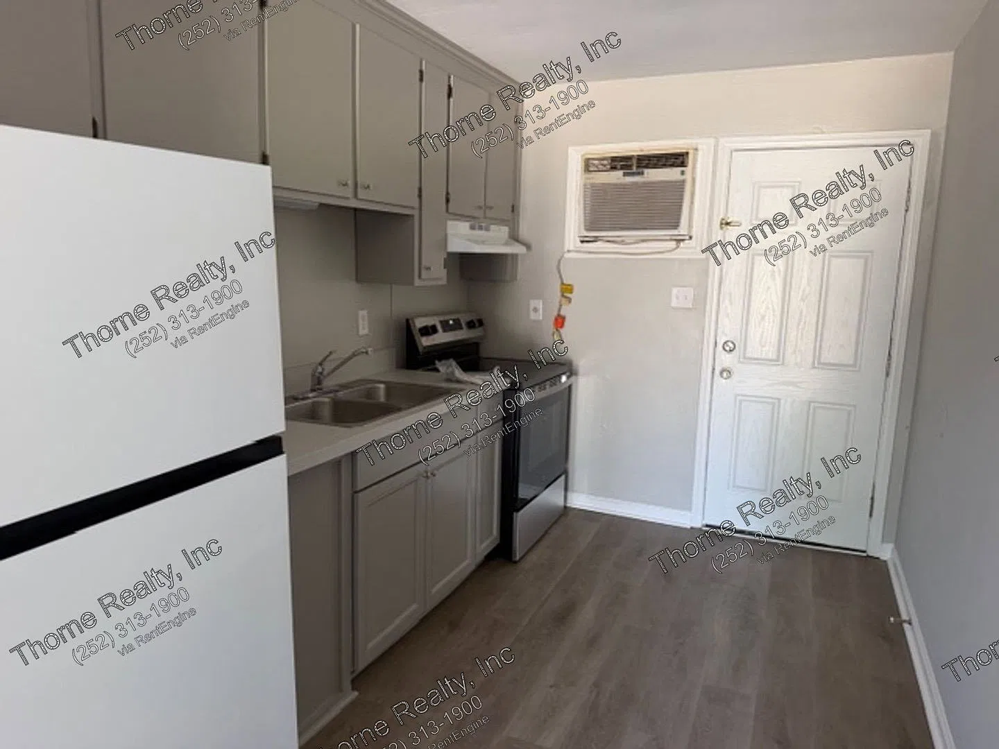 2 bed, 1.0 bath, $795 — Photo 4