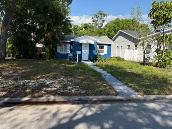 4381 Iris St N, Saint Petersburg, FL 33714