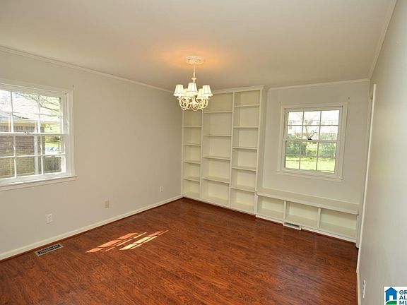 2nd image of 3439 Flintshire Dr