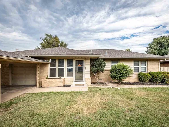 1613 NW 26th St, Lawton, OK 73505