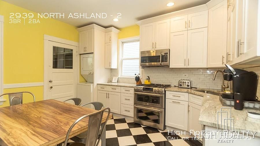 1st image of 2939 N Ashland Ave #2