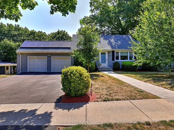 114 Leonard Road, Hamden, CT 06514