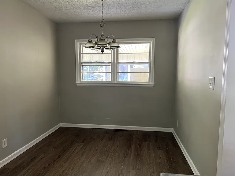 290 Pauladean Cir — Photo 7