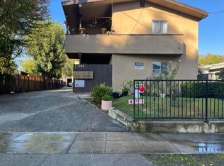 349 W Howard St #4, Pasadena, CA 91103