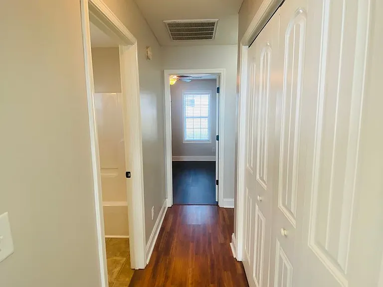106 Gayla Ct — Photo 15