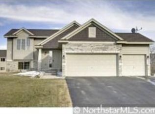 8639 Dunkirk Ct NE, Blaine, MN 55449