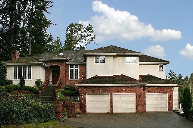1st image of 1405 W Lake Sammamish Pkwy SE