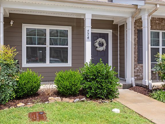 4th image of 774 Bradburn Village Way