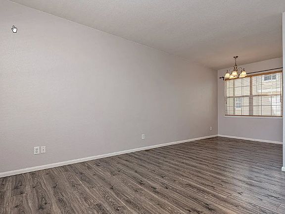 5th image of 240 W Jamison Cir Unit 27