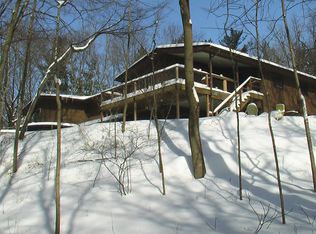 2801 Holcomb Dr, Urbana, IL 61802