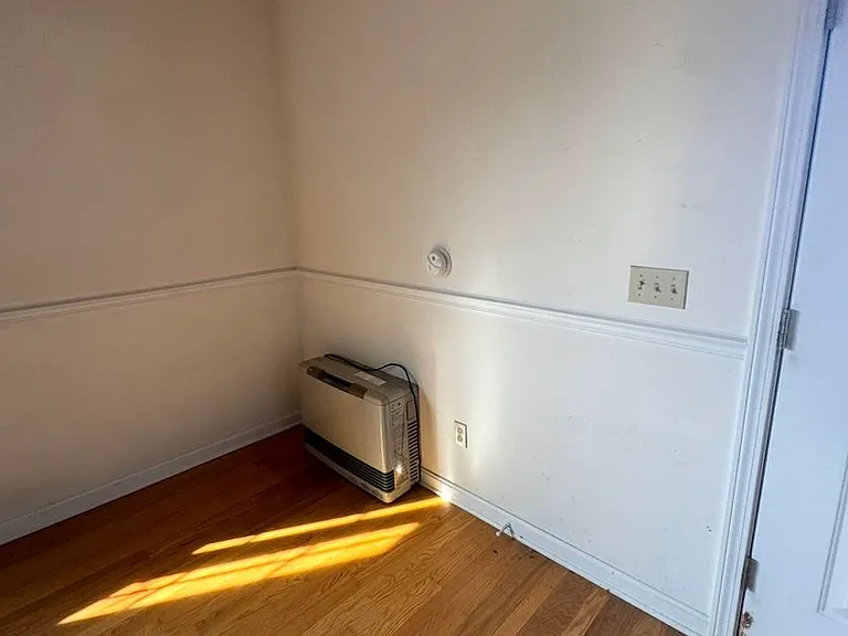 31 Sumner Ln #F — Photo 5