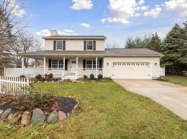 13289 Heather Ln, Perry, MI 48872