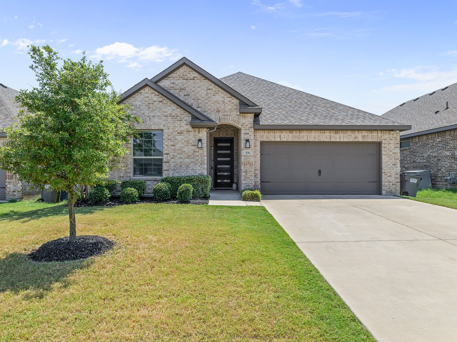 【house on the hill】S/S Tee (Red Check) 133420945-1.jpg