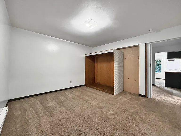 1319 15th Ave S #15 — Photo 8