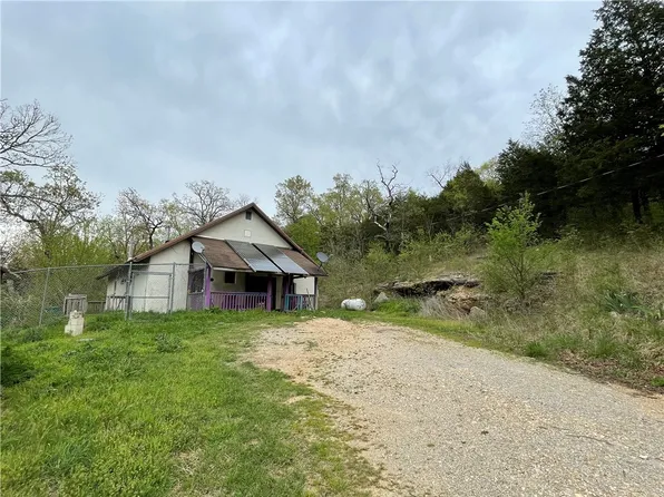 593 County Road 3025, Eureka Springs, AR 72632