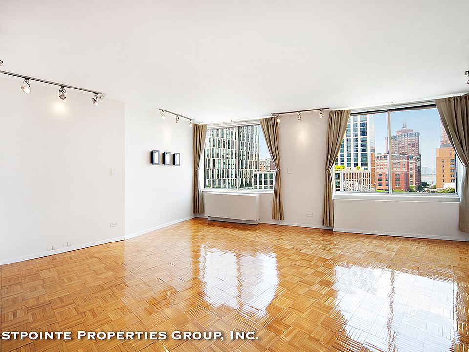 1st image of 303 Greenwich St #9C