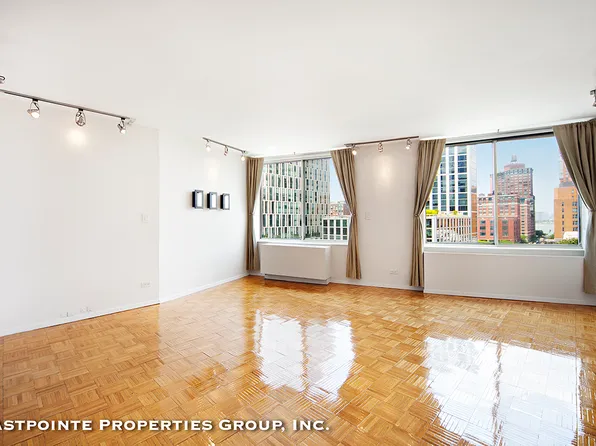 303 Greenwich Street image 1 of 8