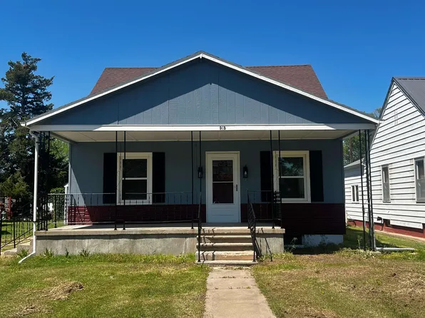 915 Pine St, La Crosse, KS 67548