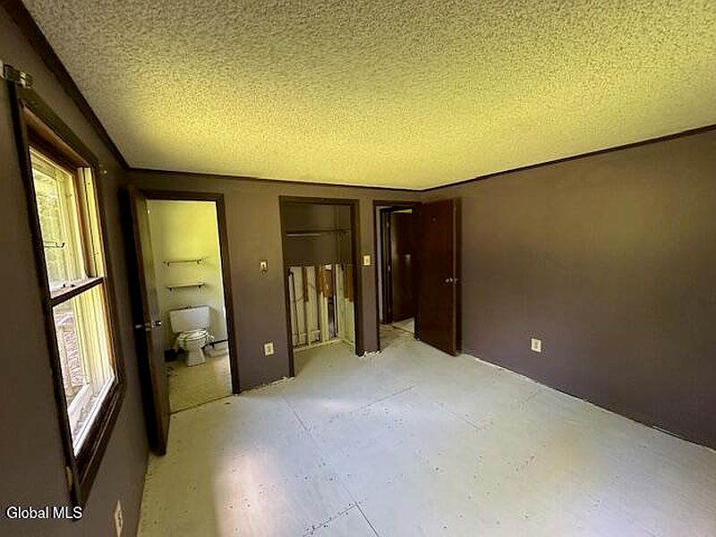 3rd image of 34 N Village Lane