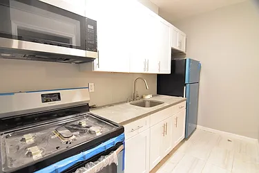 Rented by Clove Realty LLC