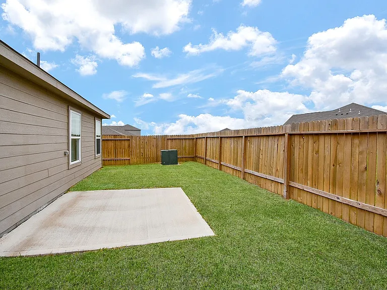 405 Texas Olive Dr — Photo 43