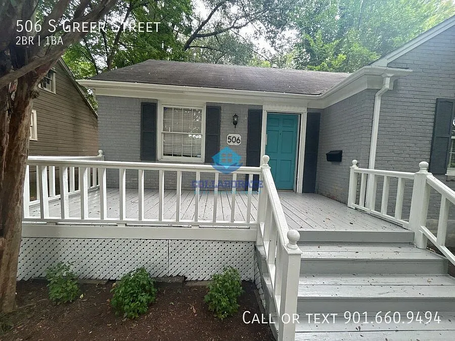 Charming East Buntyn Bungalow with Hardwood Floors & Spacious Fenced Yard — Photo 2
