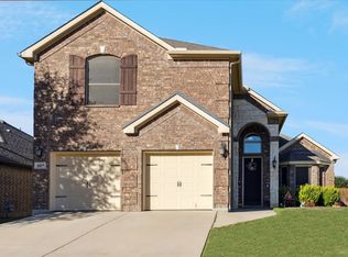 1425 Creosote Dr, Fort Worth, TX 76177