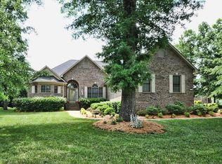 5900 Meadowmere Dr, Monroe, NC 28110