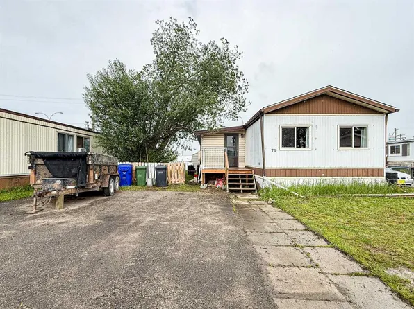 5800 46th St #71, Olds, AB T4H 1G7