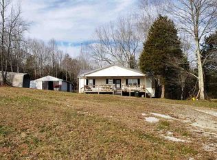 948 Arnold Ridge Rd, Dunmor, KY 42339