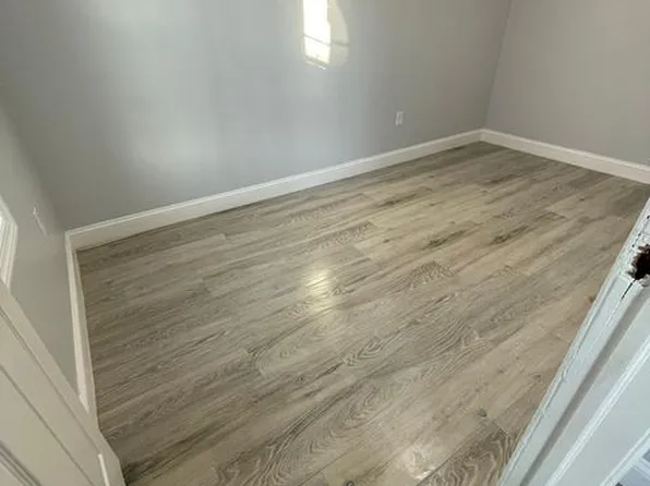 601 Richmond Road image 4 of 14