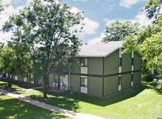 200 Deer Valley Rd APT 1, Madison, WI 53713