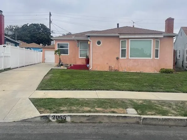 2065 W 97th St, Los Angeles, CA 90047