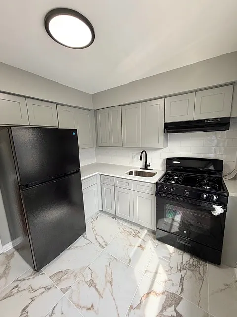 Building Photo - 204 Westfield Ave #3A