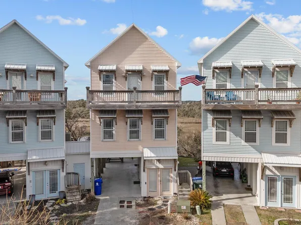 301 Mandalay Court #B, Surf City, NC 28445