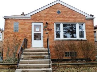 2715 Grove Ave, Berwyn, IL 60402