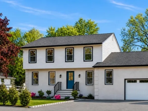 72 E Cedar St, Livingston Twp., NJ 07039