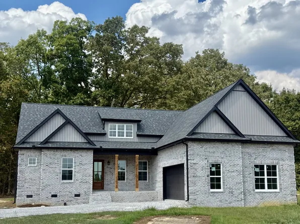 121 Settlers Trce, Tullahoma, TN 37388