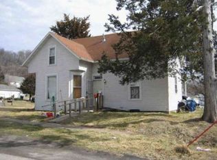 108 Grover St, Muscatine, IA 52761