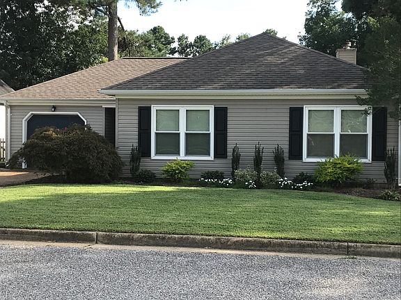3rd image of 882 Brompton Ct