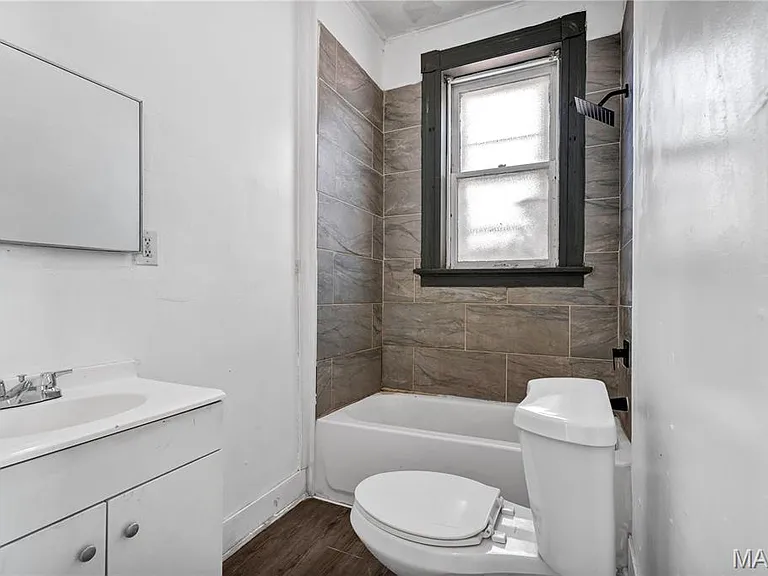 824 Canaan Ave #2F — Photo 14