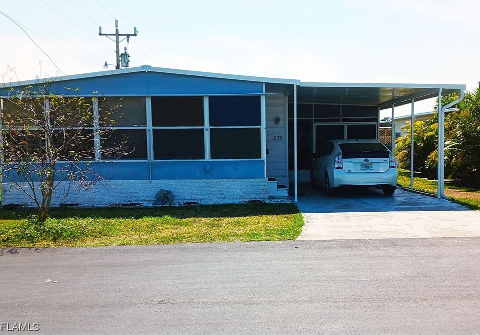 1st image of 675 Coral Ln