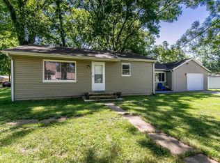 314 N 1st St, Mascoutah, IL