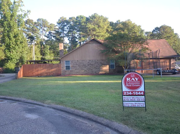 1512 Shady Ln, Magnolia, AR 71753