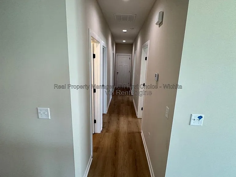 12465 W Blanford St — Photo 19