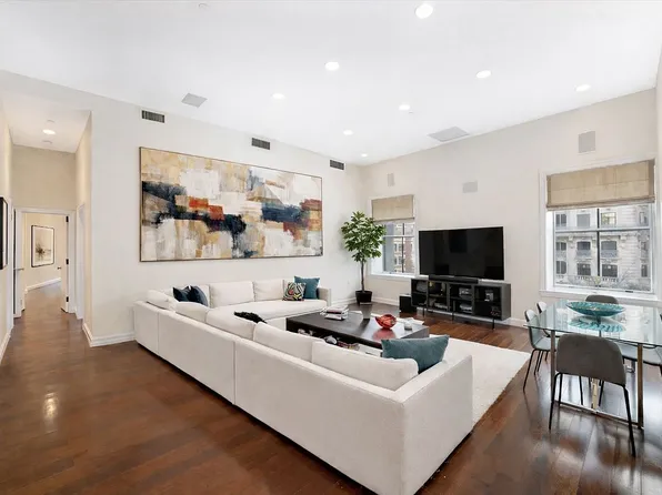 2112 Broadway #4B, New York, NY 10023