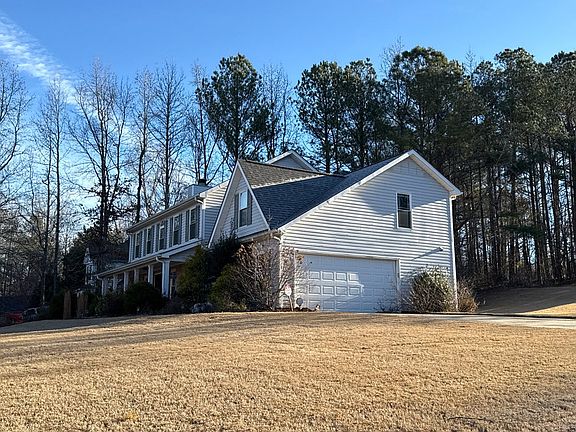 2nd image of 410 McKenzie Dr