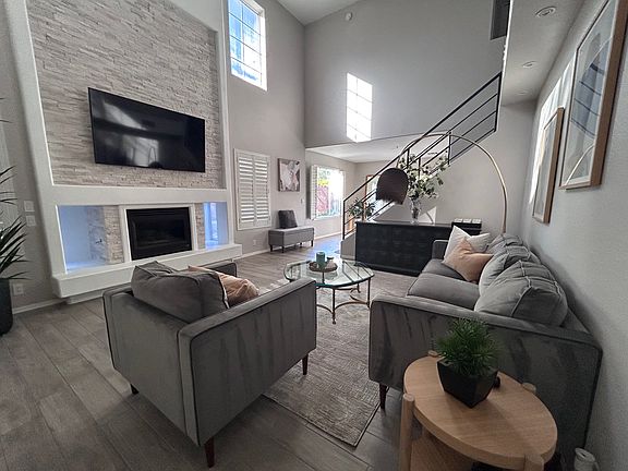 2nd image of 15550 N Frank Lloyd Wright Blvd Unit 1049